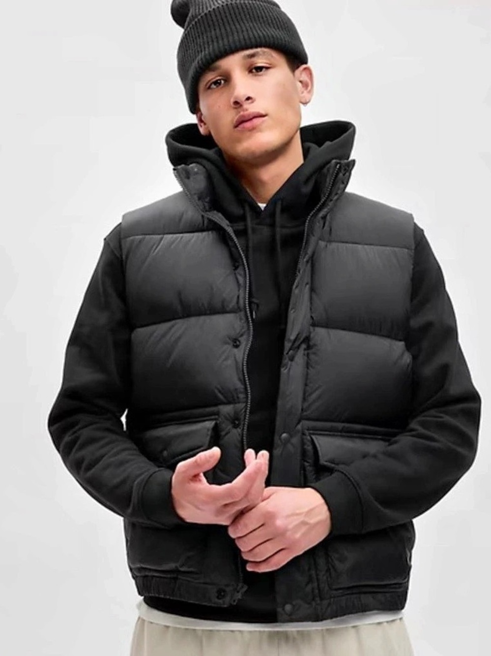 GAP Men's Recycled Puffer Vest Size Large